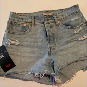 Levi’s Wedgie High Ride Shorts